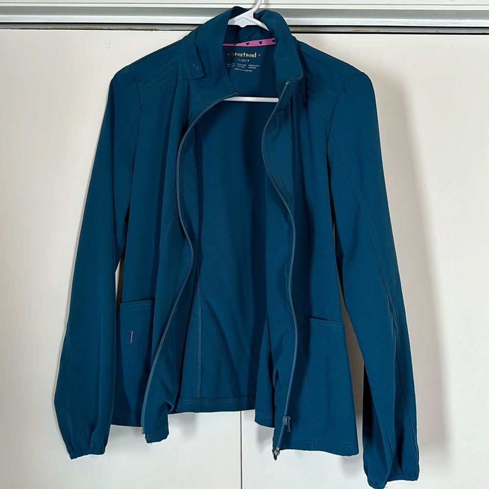 Heartsouk scrub jacket size Small women’s teal long sleeve top nurse